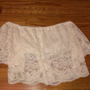 White lace off the shoulder shirt